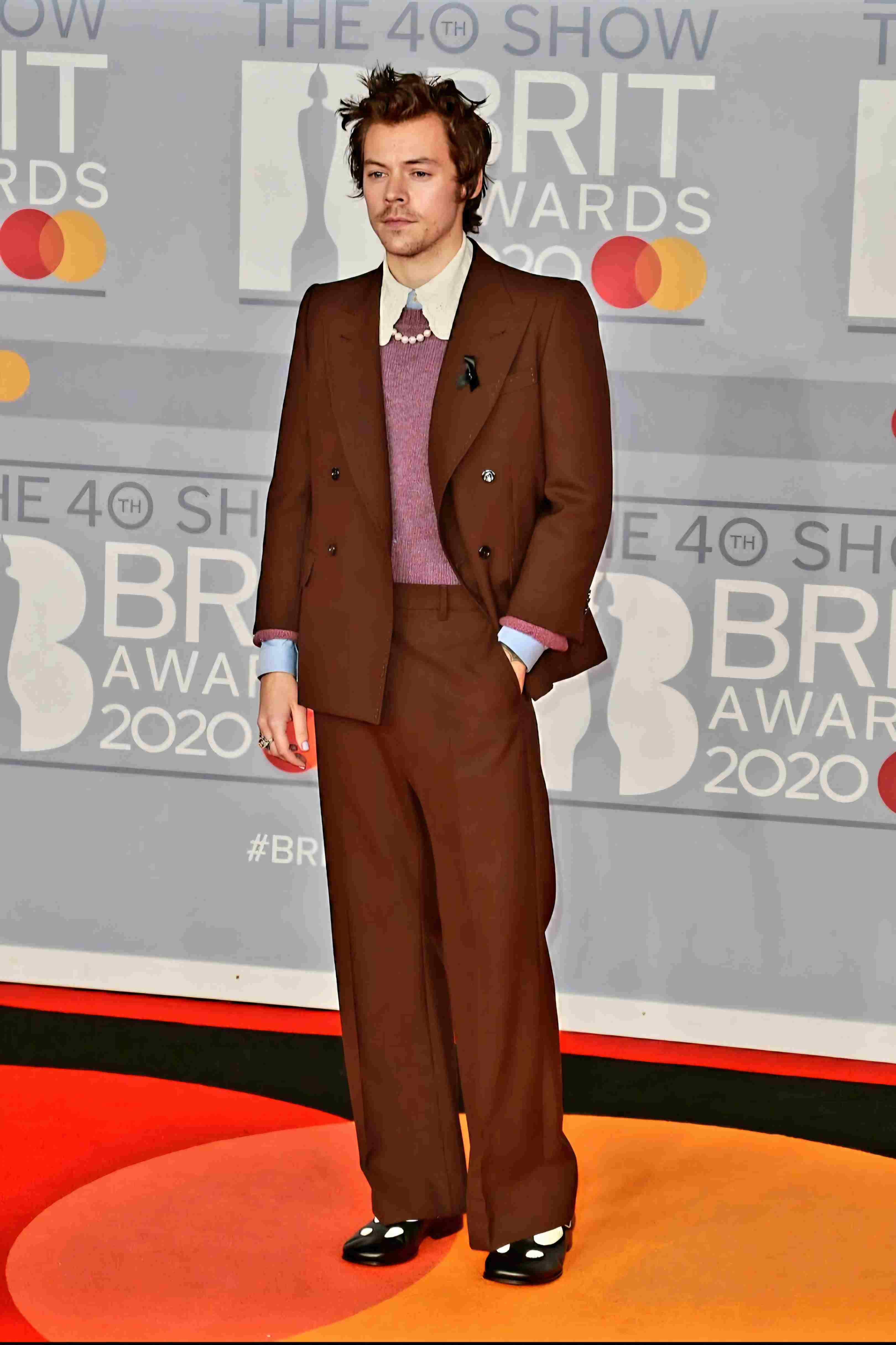 Harry Styles burgundy velvet suit awards show